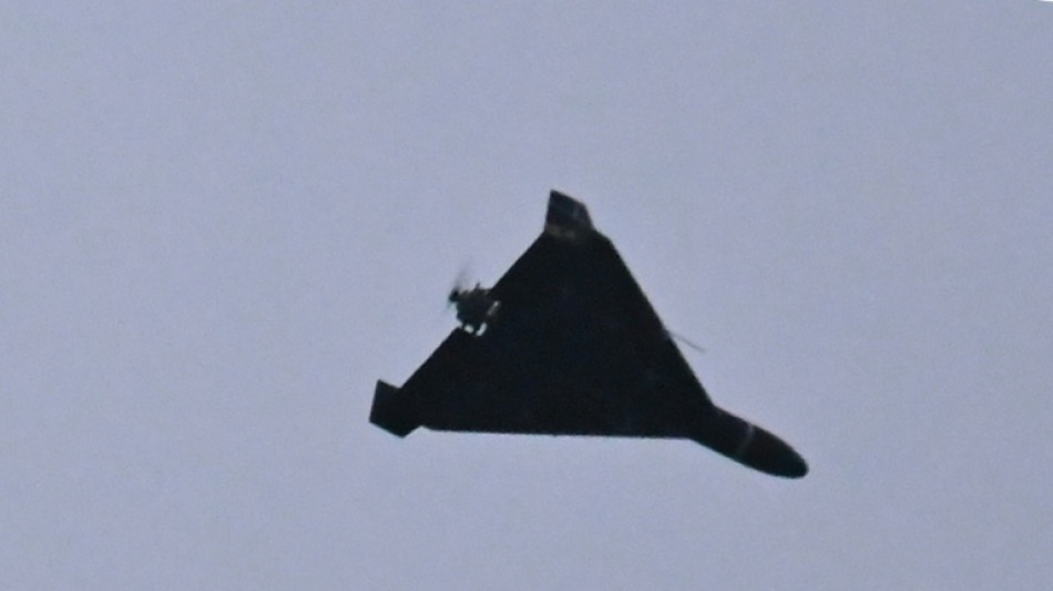 R&uacute;ssia bombardeia Kiev na v&eacute;spera da reuni&atilde;o entre Trump e Zelensky