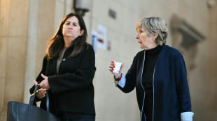 Chantage sur Karine Le Marchand : Mimi Marchand demande "pardon" et renonce &agrave; son proc&egrave;s en appel