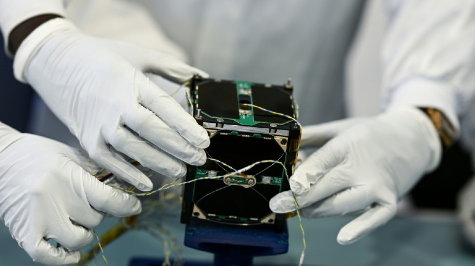 En Afrique aussi, la course &agrave; l'espace s'intensifie, le S&eacute;n&eacute;gal veut construire ses satellites localement