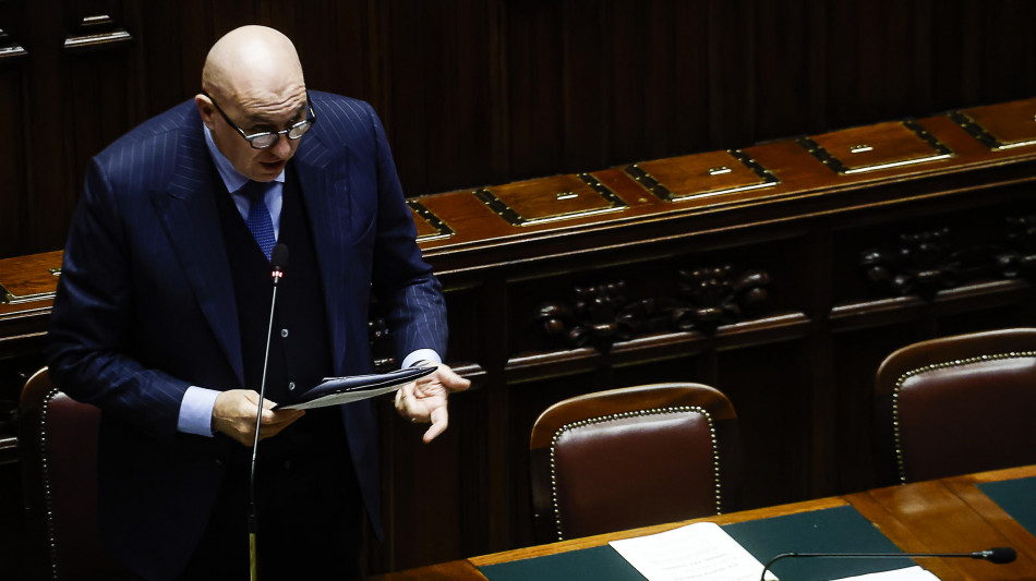 Crosetto, 'sappiamo far rispettare trattati, non siamo in guerra'