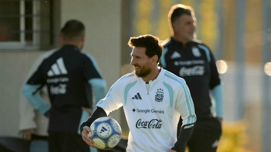 As Messi bows out, Argentines say 'thank you' 