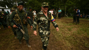 Quatro menores morrem em primeiros bombardeios do novo governo da Col&ocirc;mbia