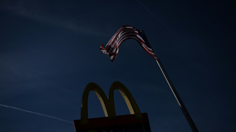 McDonald's aumenta las ganancias por precios m&aacute;s altos y afluencia de clientes