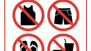 Alla Scala torna in vigore il dress code, via shorts e canotte