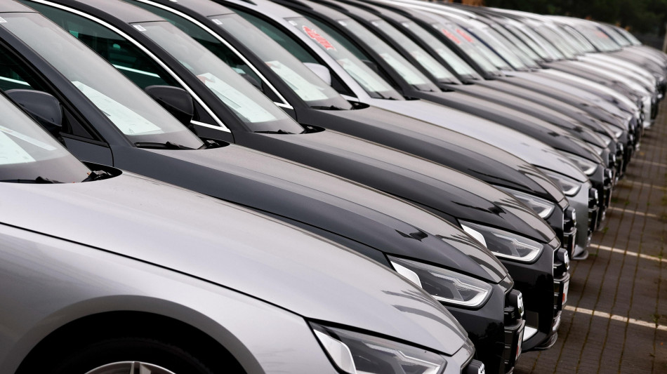 Piano Ue per l'auto, 'flessibilit&agrave; multe, s&igrave; a incentivi'