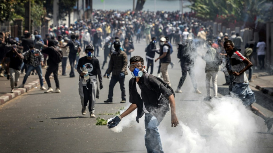 AFP photographer wins top prize for Madagascar protest coverage