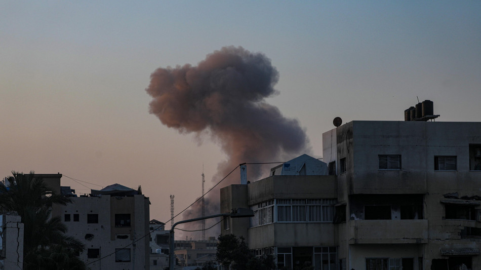 Wafa, spari Idf su tende degli sfollati a Gaza, morto un bimbo