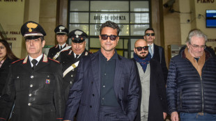 Accusato di diffamazione a calciatore Pellegrini, Corona a giudizio