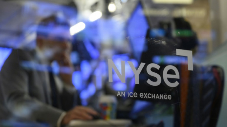 Wall Street ouvre en baisse avant une semaine macro&eacute;conomique charg&eacute;e
