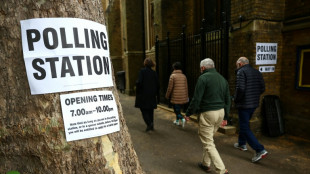 Elecciones locales ponen a prueba al gobierno brit&aacute;nico, rezagado en los sondeos