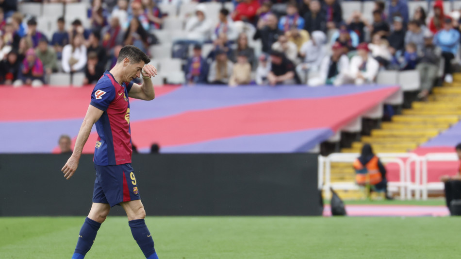 Barcellona conferma infortunio Lewandowski, silenzio su rientro