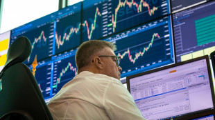 Borsa: l'Europa verso nuovo pesante rosso, Milano cede il 2,8%