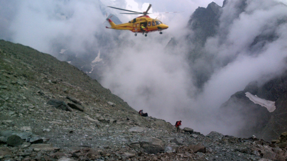 Ritrovati senza vita i due alpinisti dispersi sul Monviso