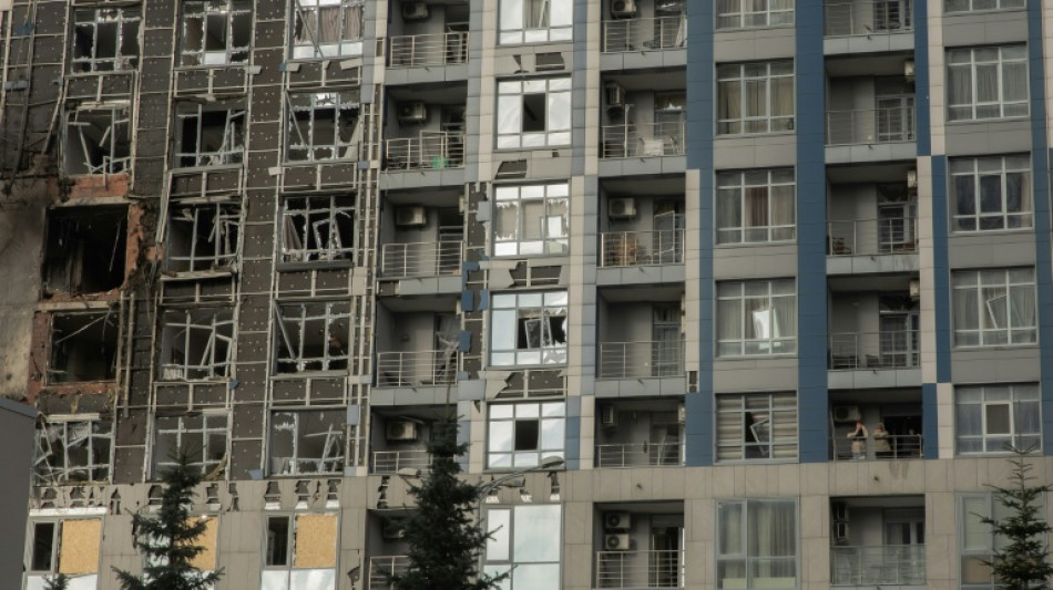 Bombardeios deixam 6 mortos na R&uacute;ssia e na Ucr&acirc;nia; Kiev registra explos&otilde;es