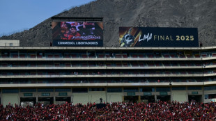 Bruno Henrique e Danilo ser&atilde;o titulares no Flamengo; Carlos Miguel confirmado no gol do Palmeiras