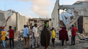 Saliti a 9 i morti in attentato in un caff&egrave; di Mogadiscio