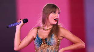 Taylor Swift entra na era de 'Showgirl' com seu novo álbum pop