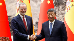 El rey de España y Xi abogan por un "desarrollo global abierto" en una reunión en Pekín