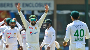 Noman bags 6 as Pakistan sniff innings win over Sri Lanka