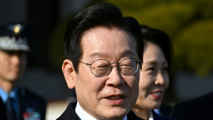 Fresh from China, South Korea president to visit Japan