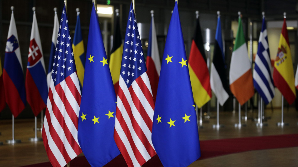 Trump, 'avremo un accordo con l'Ue sui dazi'