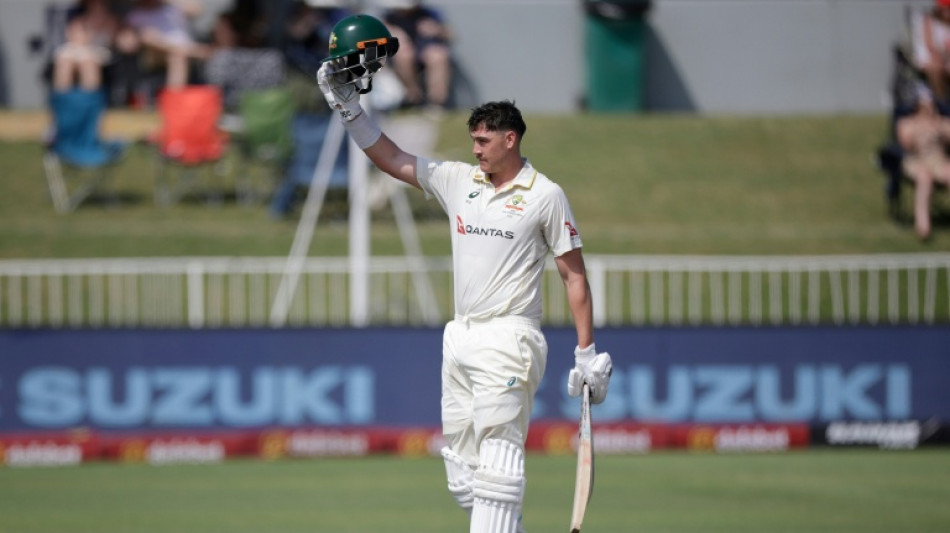 Brilliant Renshaw ton puts Australia in strong position