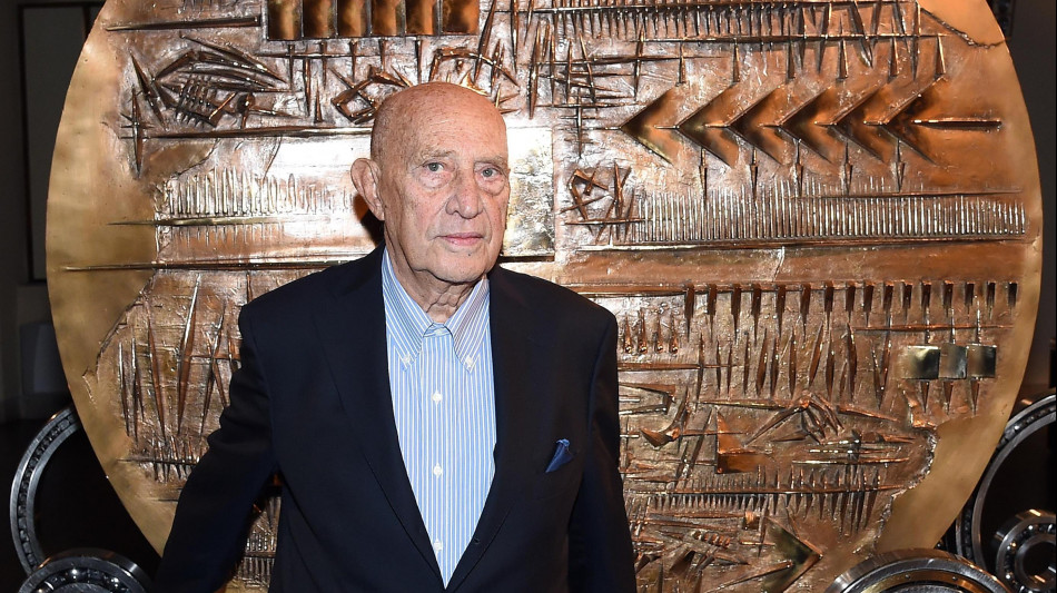 Arnaldo Pomodoro, i funerali giovedì a Milano