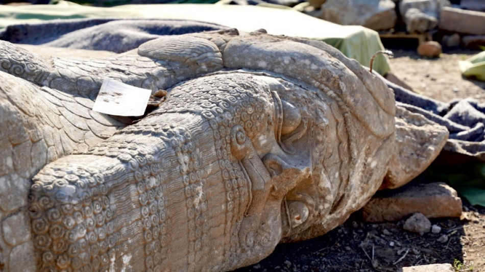 Arque&oacute;logos reconstituem 'tesouros da Mesopot&acirc;mia' destru&iacute;dos por jihadistas no Iraque