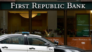 R&eacute;pit sur les march&eacute;s apr&egrave;s les mesures de soutien au syst&egrave;me bancaire