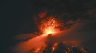 Guatemala: alerte maximale face &agrave; l'&eacute;ruption du volcan de Fuego, des centaines d'&eacute;vacu&eacute;s