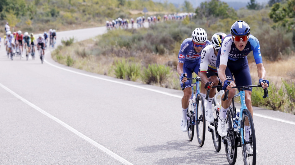 Ciclismo: Tour of the Alps; Frigo vince terza tappa in solitaria