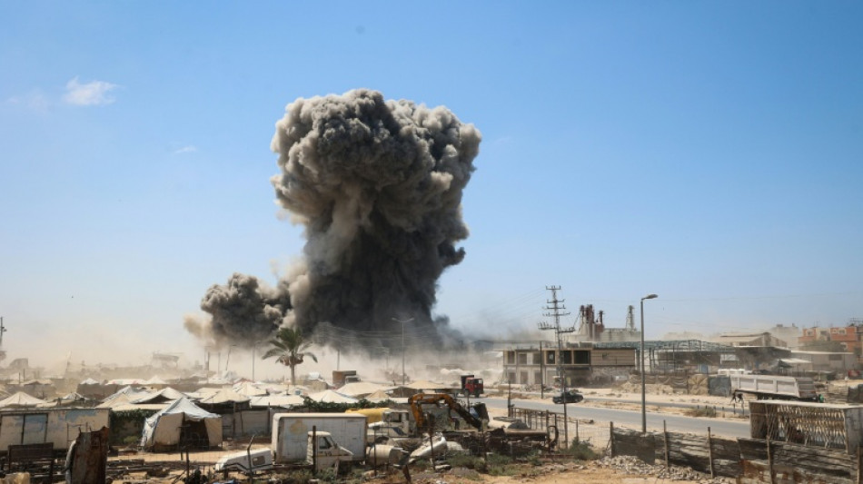 Defesa Civil relata tr&ecirc;s mortos, incluindo uma crian&ccedil;a, em bombardeios israelenses em Gaza