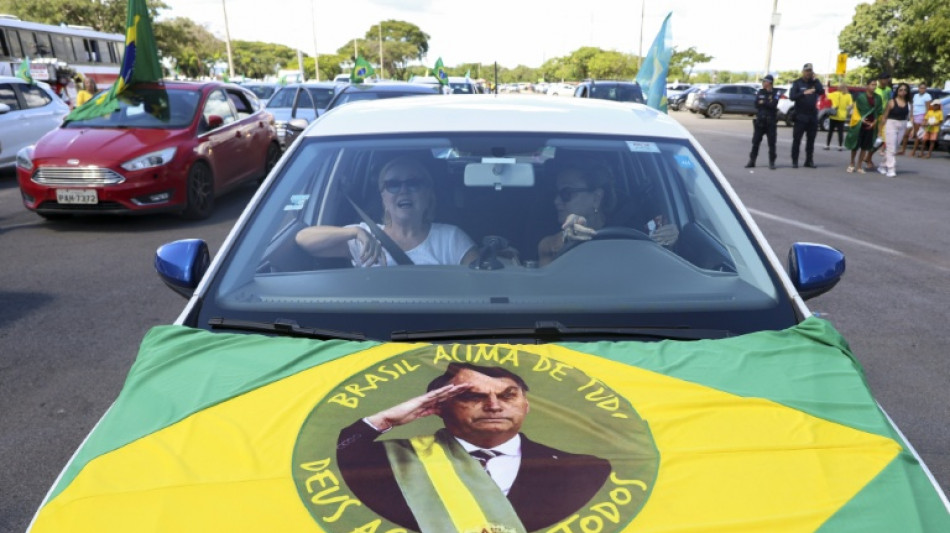 Bolsonaro sigue en cuidados intensivos tras una semana en el hospital