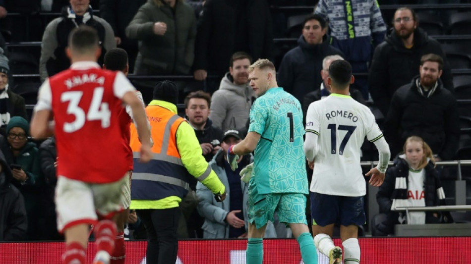 Arsenal goalkeeper Ramsdale signs new Gunners deal