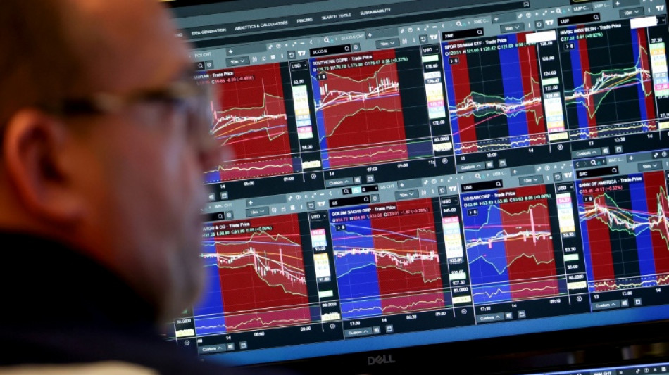 Wall Street d&eacute;stabilis&eacute;e par le retour du flou commercial