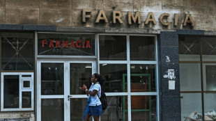 De postos de gasolina a farm&aacute;cias: Cuba abre economia &agrave; iniciativa privada