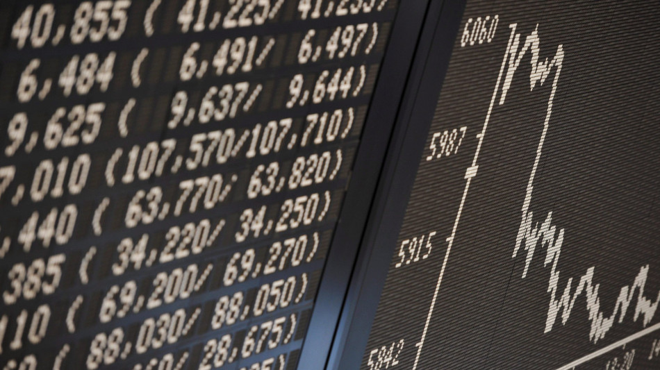 Borsa: Europa rallenta, il petrolio continua a scendere