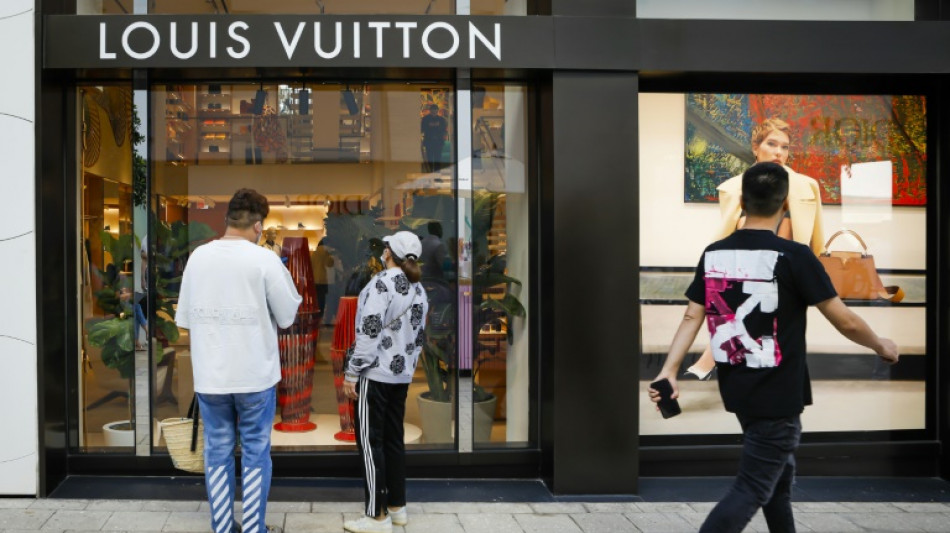 LVMH refuerza su dominio del mercado del lujo, con r&eacute;cord de ventas en 2021