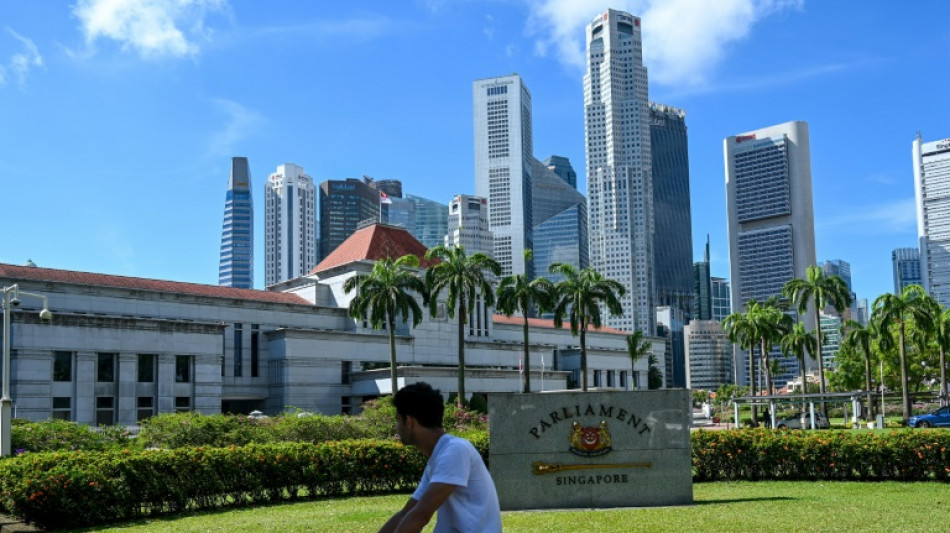 'Tough' Singapore election expected for non-Lee leader