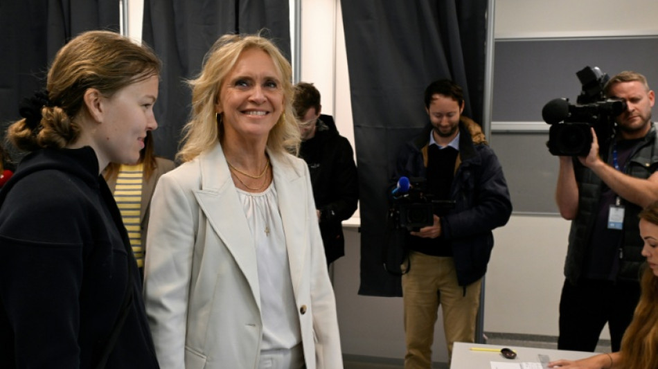 Isl&acirc;ndia rejeita retomar negocia&ccedil;&otilde;es de ades&atilde;o &agrave; Uni&atilde;o Europeia