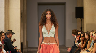 Alla Milano Fashion Week sfila anche la principessa di Thailandia