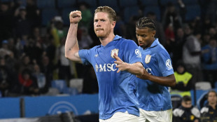 Serie A: doppio De Bruyne e Lang, il Napoli stende il Frosinone al Maradona