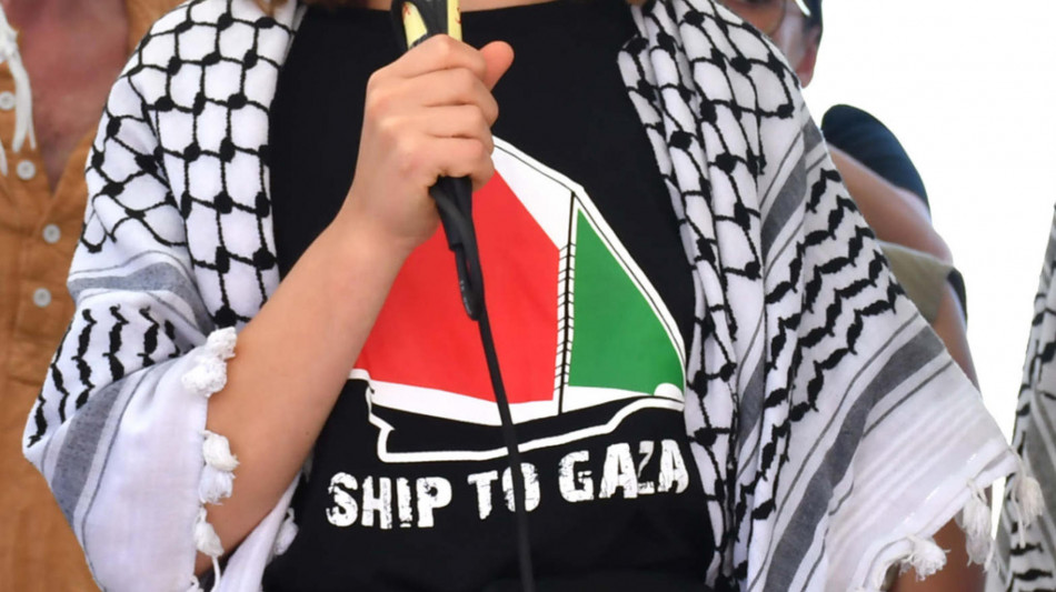 Israele, 'Greta Thunberg sta lasciando il Paese'