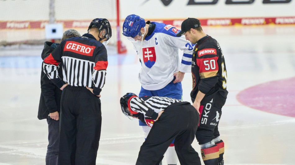Deutschland Cup: DEB-M&auml;nner verlieren erneut - Frauen jubeln