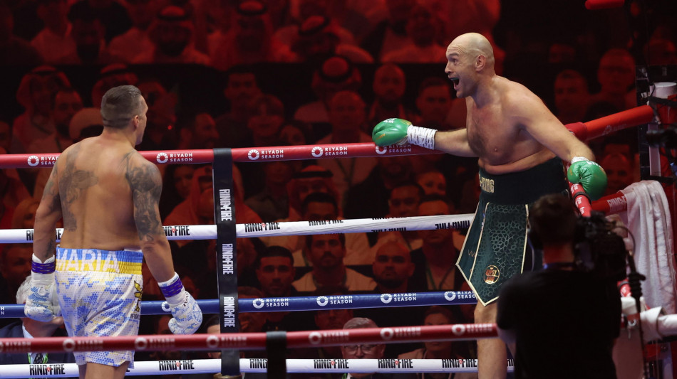 Pugilato: Fury-Usyk &eacute; gi&agrave; iniziato, 11 minuti occhi negli occhi