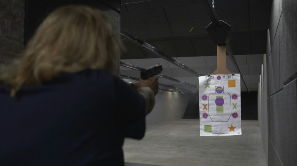 Au Texas, une instructrice de tir d&eacute;fend les armes comme symbole d'&eacute;mancipation f&eacute;minine