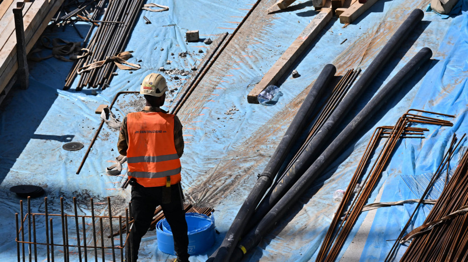 Istat, produzione costruzioni a settembre, +4,4% in un anno