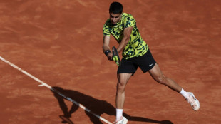 Alcaraz defeats Khachanov to reach Madrid Open semis