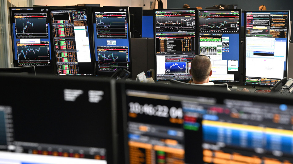Lo spread Btp-Bund chiude a 101 punti, ai minimi dal 2021