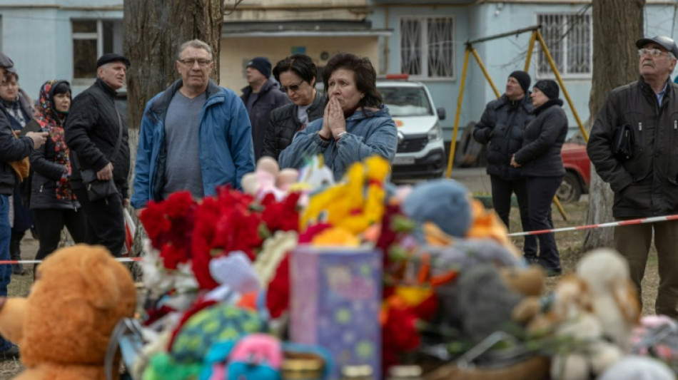 Sobe para 10 o n&uacute;mero de mortos no bombardeio russo na cidade ucraniana de Odessa